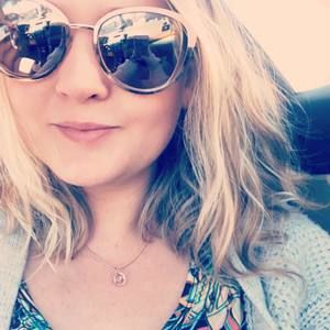 Meet your Posher, Geovanna